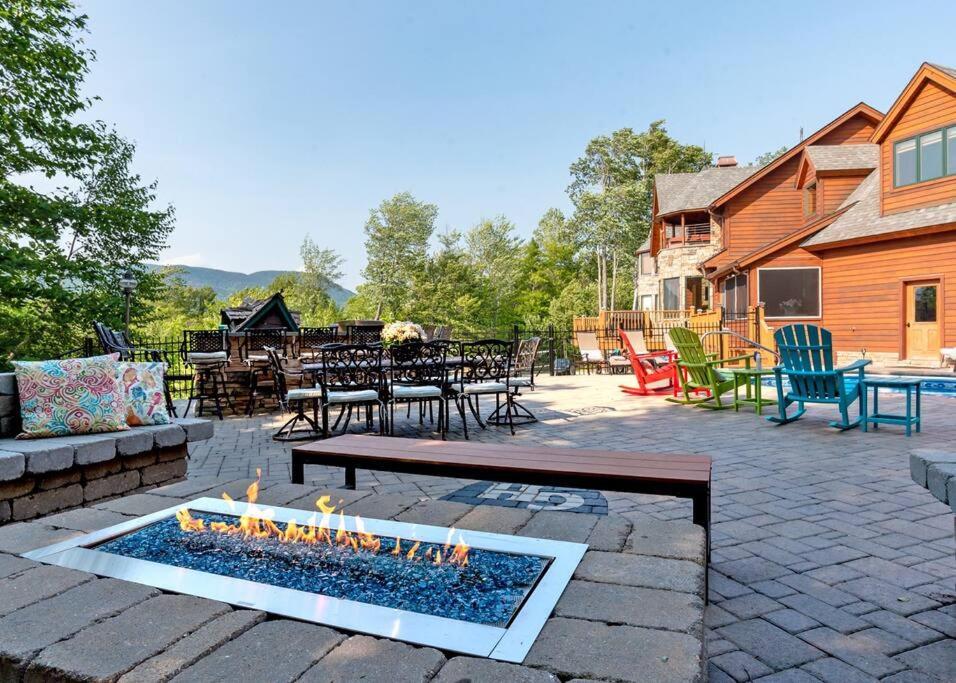 The Glen House -9 Bdrm Estate Sleep 26 Movie Theater,Pool,Golf,Ski Newry Exterior foto