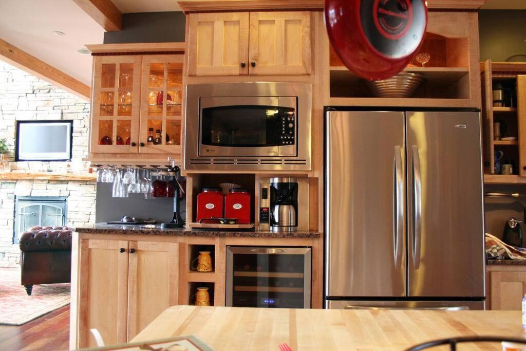 The Glen House -9 Bdrm Estate Sleep 26 Movie Theater,Pool,Golf,Ski Newry Exterior foto